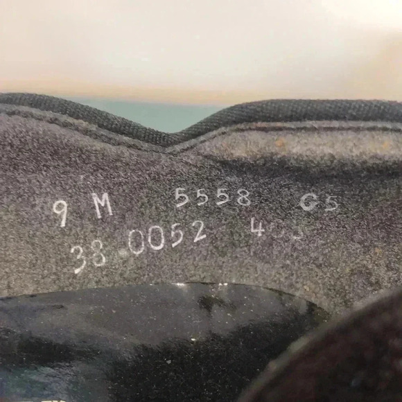 Vintage Notions black high heels with glitter.  Perfect for a festive occasion! - Picture 8 of 8